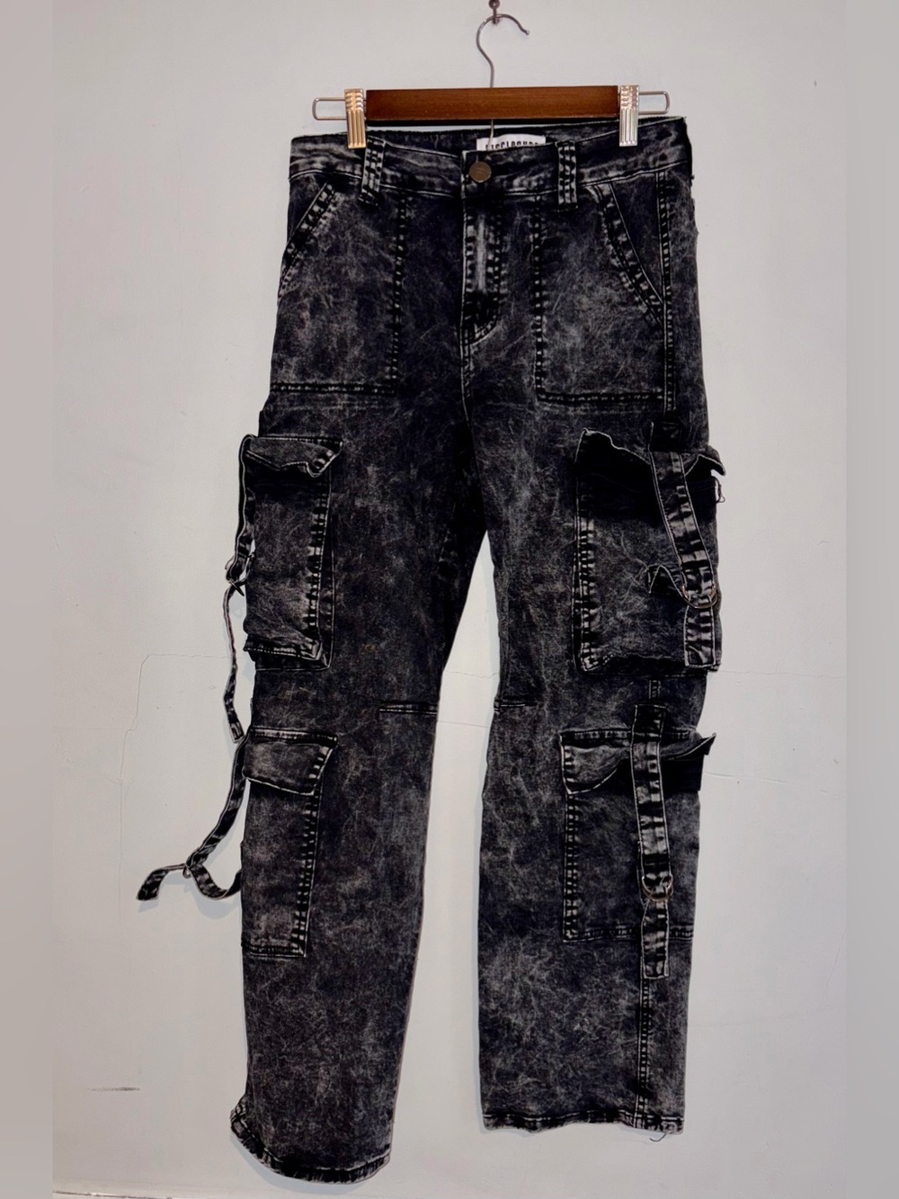 Disclosure Acid-Wash Multi-Cargo Pants sz 28